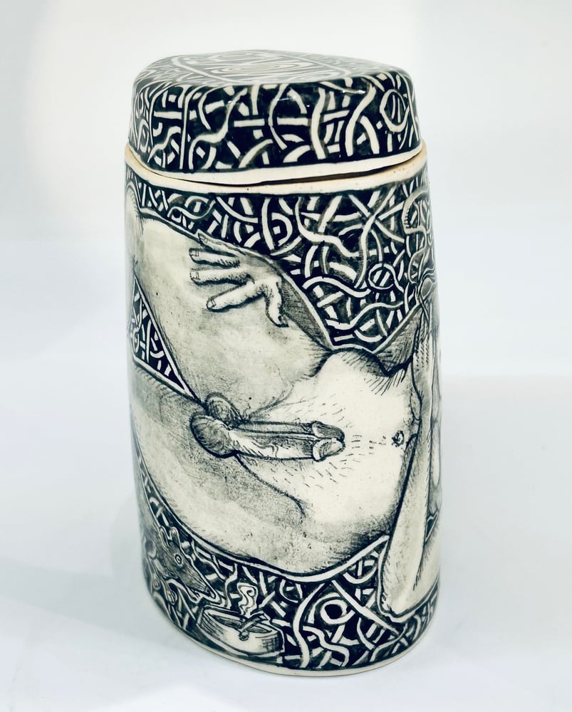 Image of Smokes Oval Box