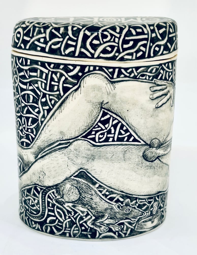 Image of Smokes Oval Box