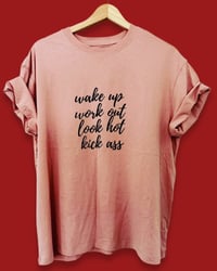 Image 5 of  VINTAGE SHIRT ⛧°UNISEX  ⛧°IBIZA  ⛧°TSHIRT ⛧°。