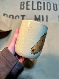 Image 2 of ‘Red Mare Mug’ Horse Mug (2)