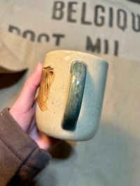 Image 5 of ‘Red Mare Mug’ Horse Mug (2)