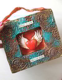 Image 3 of ♥️ ‘Use your wings’ heart  ✿ Χάρτινη καρδιά 'Use your wings'