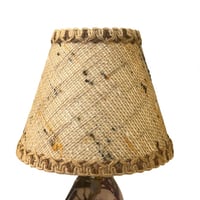 Image 11 of Lampe vintage en résine transparente  inclusion de fleurs séchées années 70 abat-jour toile 