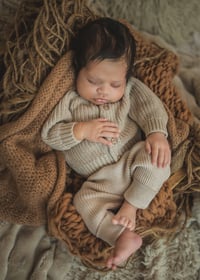 Image 3 of Newborn session