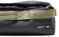 Image 4 of PAYNTR GOLF X JONES SPORTS DUAL SHOE BAG [2026]