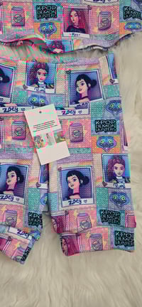 Image 3 of Kpop demon hunters top and bike shorts 