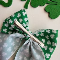 Image 2 of Tossed Clovers Bow