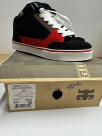 Image 3 of vintage IPath Fred Gall size 8