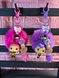Image 2 of K-Pop Demon Hunters Glam Keychain – Limited Edition