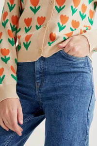 Image 6 of PANTALÓN VAQUERO AZUL BAJO RAW CUT