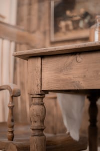 Image 18 of La table Gisèle