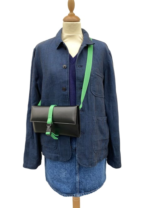 Image of Superstrap 05