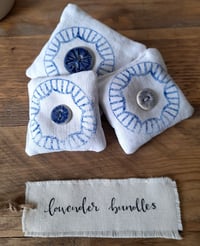 Image 1 of Lavender Bag Bundle – Blue Circle Design with a Blue Ceramic Button