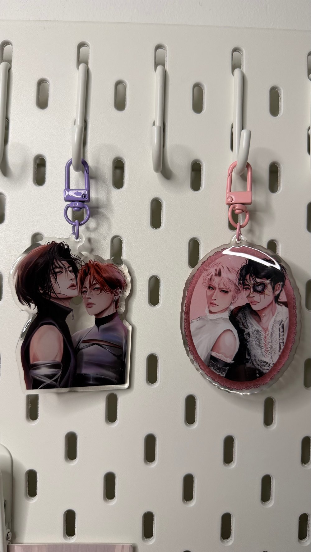 Image of KEYCHAIN
