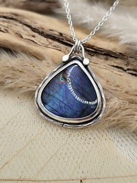 Image 4 of Purple & Teal Labradorite Pear