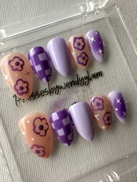 Image 1 of PURPLE DAISY 