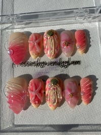 Image 4 of CORAL FAIRY SHELL