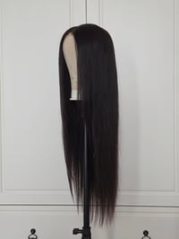 Image 2 of 28" 6x6 hd 1B human hair wig
