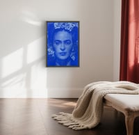 Image 5 of Frida Bleu 