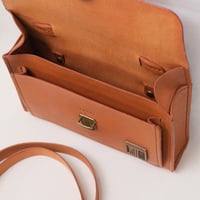 Image 7 of Two-way Clutch with top handle