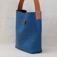 Image 4 of Tube Tote in happy blue