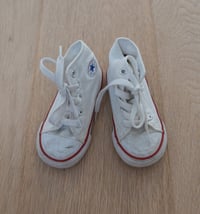 Image 3 of Converse hi tops toddler size US6