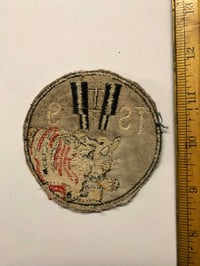 Image 2 of Vintage vietnam patch tiger red 