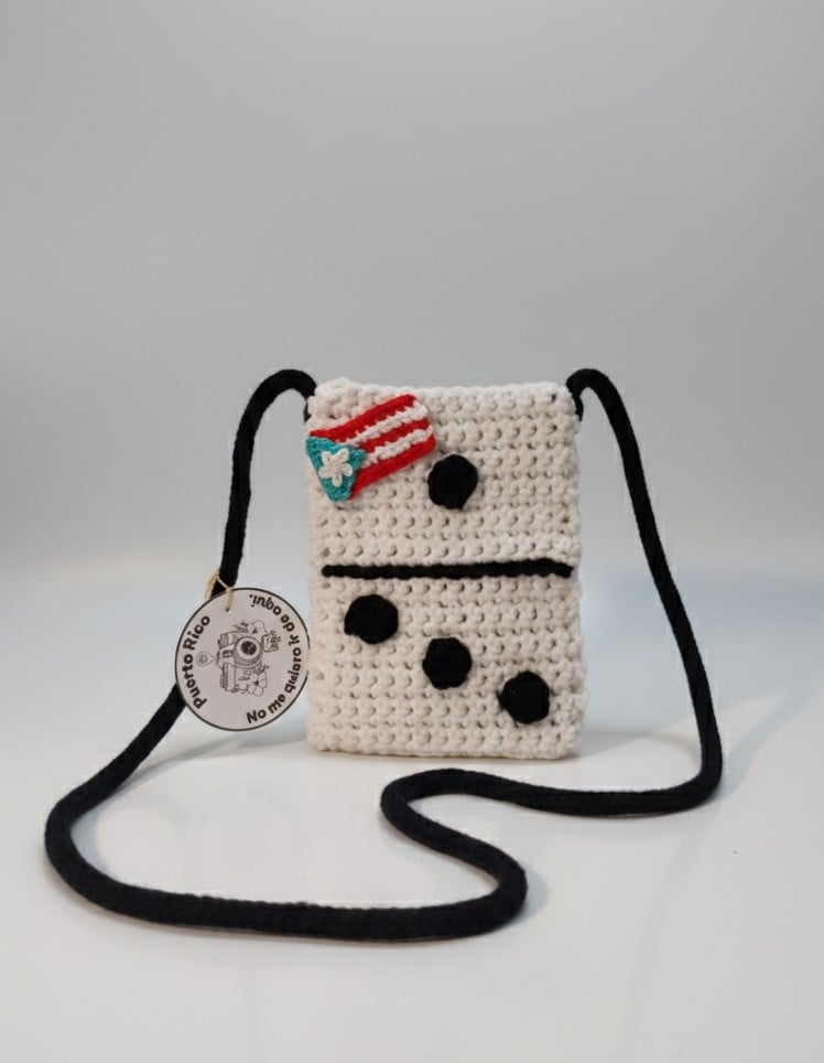 Image of Cartera Domino