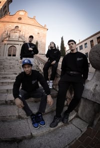 Image 4 of SCMAD HODDIE