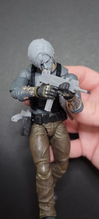Image 12 of Leon S. Kennedy Re9 kit