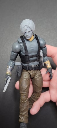 Image 14 of Leon S. Kennedy Re9 kit