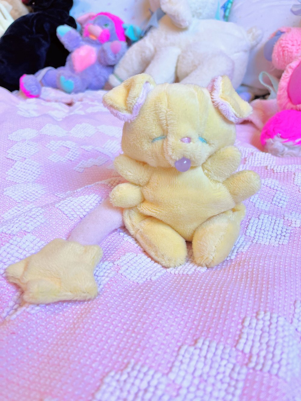 Image of Hugg-A-Me Babey! Yellow + Purple Binkie