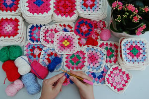 Image of CROCHET CLASS 2 - Granny Squares