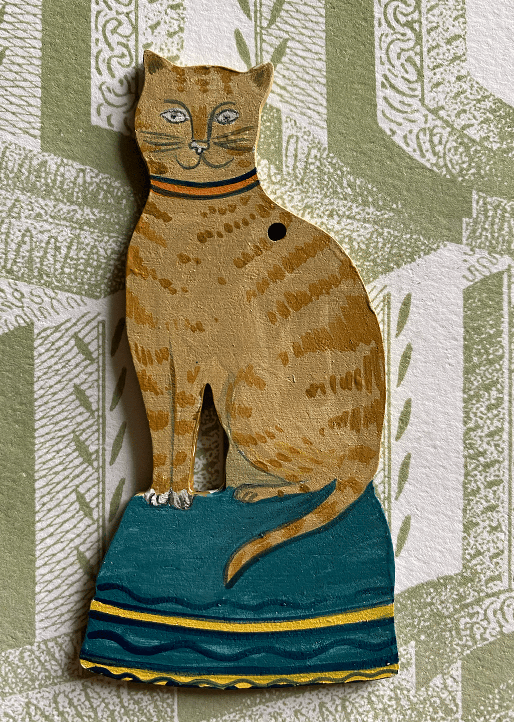 Image of Miniature cat decoration (C)