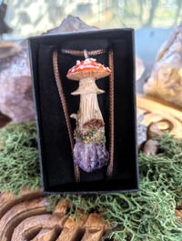 Image 5 of Amethyst Toadstool talisman 