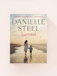 Image 4 of Danielle Steel (8)