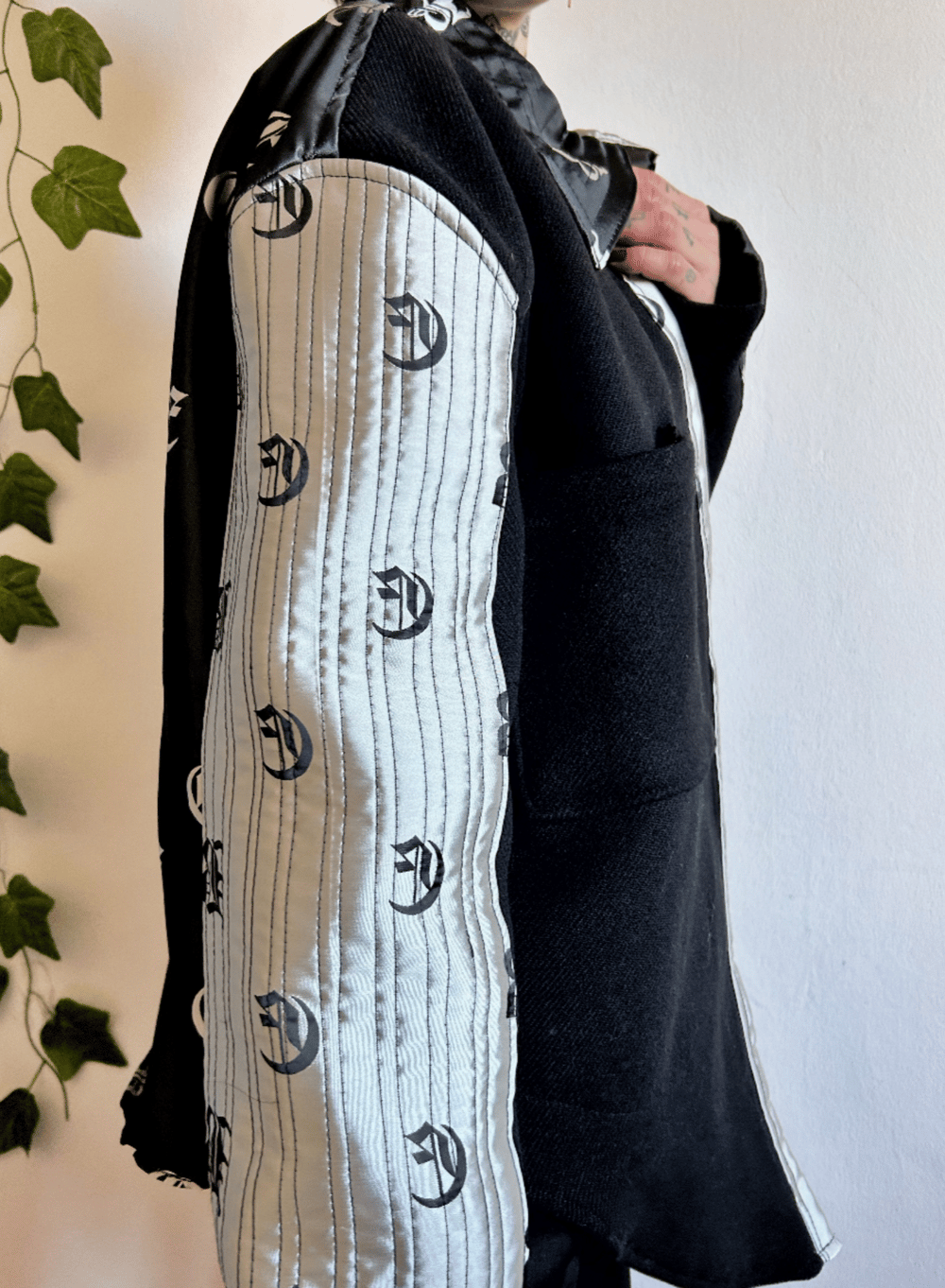 Image of mixed texture utility jacket 