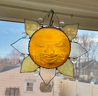 Image 1 of 3D face sun