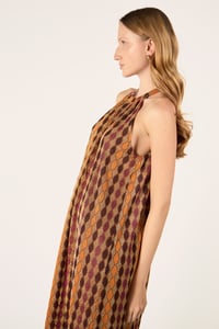 Image 1 of ABITO ARTEMIDE OBLÓ TONI ORO