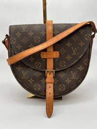 Image 1 of Louis Vuitton Chantilly GM Monogram Crossbody Bag 3