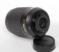 Image 4 of Nikkor AF-S DX VR 55-200mm f/4-5.6 G ED AF-S DX Zoom Lens + HB-37 shade #1369