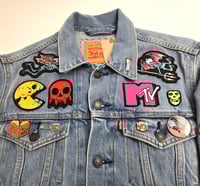 Image 4 of Custom One of a Kind Levi's 80's and 90's Horror Women's Jacket Size Small