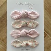 Pinkie & Petal Clip Set