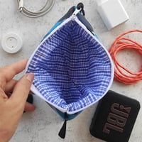 Image 3 of Pochette 02