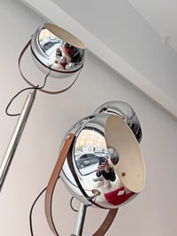 Image 6 of LÁMPARA DE SUELO/TECHO CROMADA, AÑOS 70