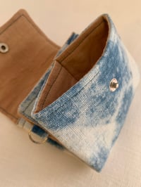 Image 2 of Lithuanian linen wallet / TIE-DYE #003
