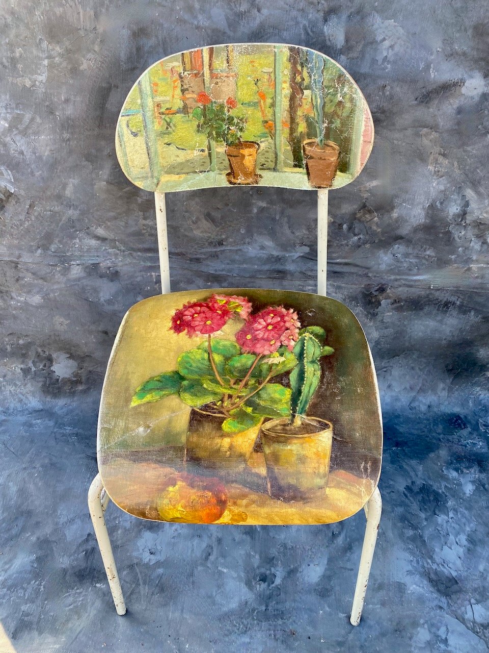 Image of painting chair - geranium