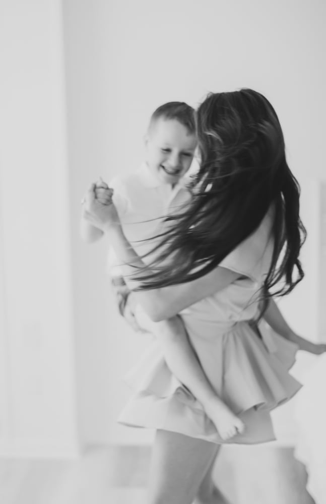 Image of Motherhood Heirloom Sessions