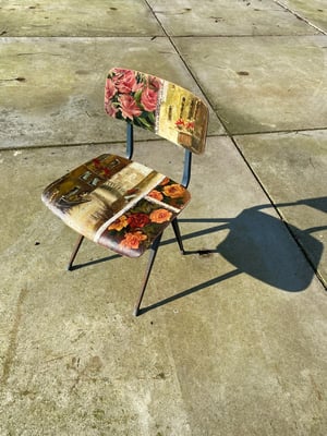 Image of painting chair - italian rose