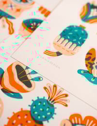 Image 2 of Flowers (Riso Print - A4)